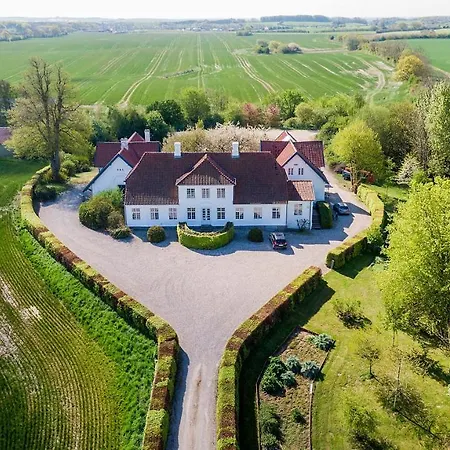 Lehnshøj 3*